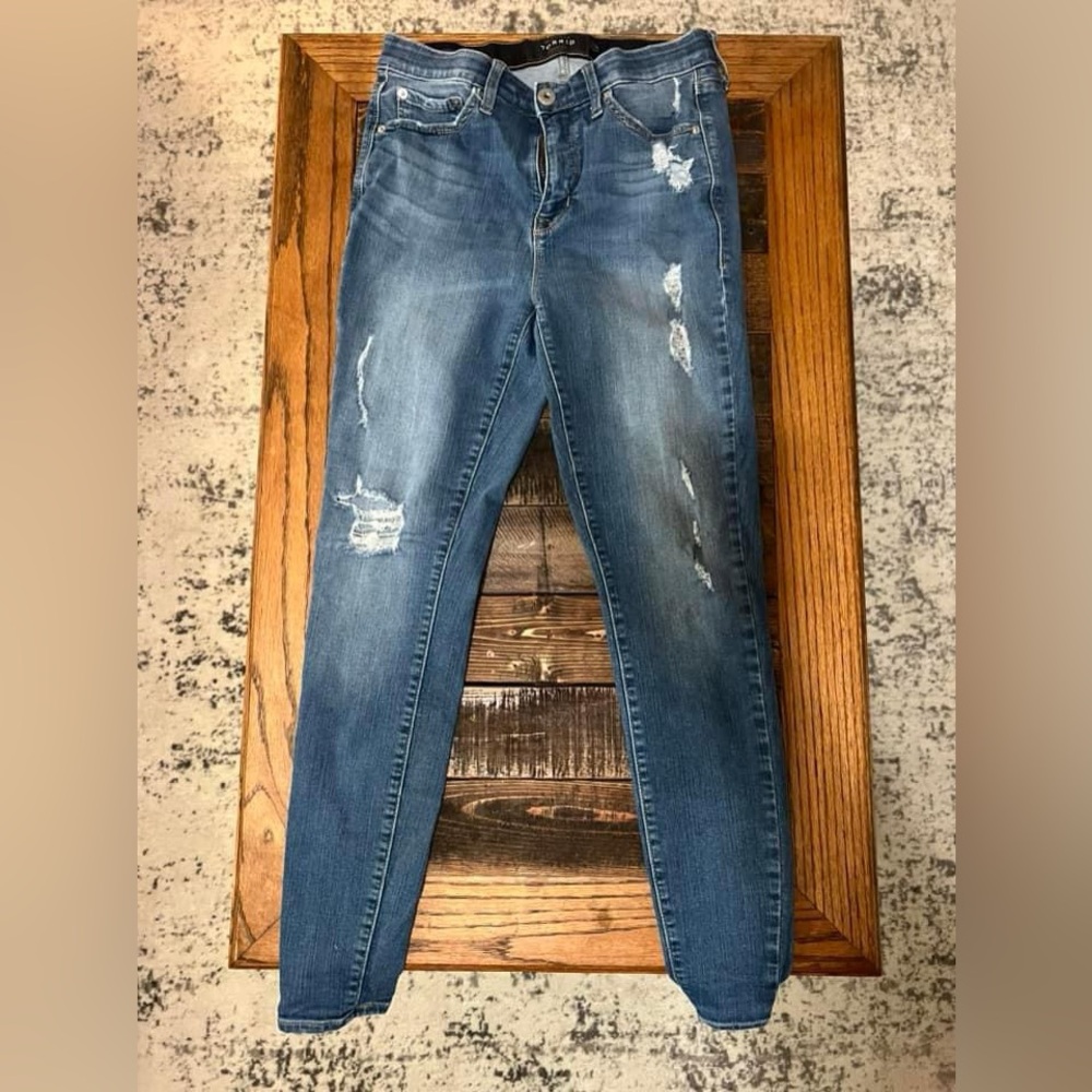 Torrid 
Size 10T
Paid $70+